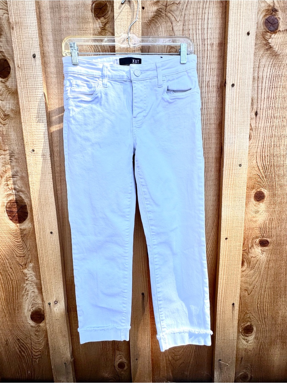 Kut from the Kloth White Cropped Amy Sz 4